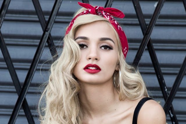 Resenha Batons Queen